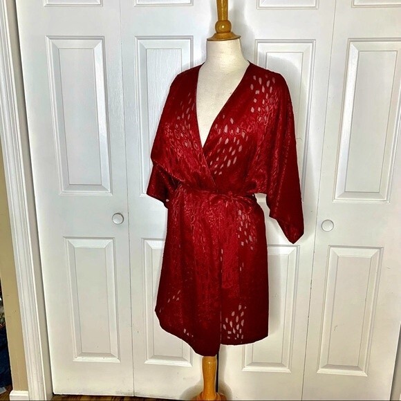 Vintage Red Burnout Animal Print Lingerie Robe - 1X - Picture 8 of 12
